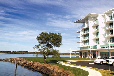 Ramada Hotel & Suites Ballina - Lismore Accommodation 0