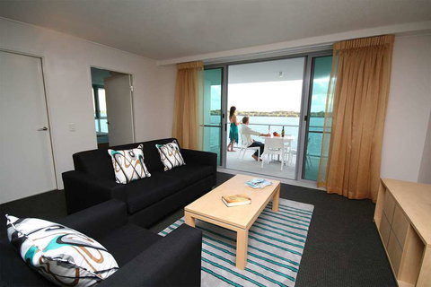 Ramada Hotel & Suites Ballina - Lismore Accommodation 5