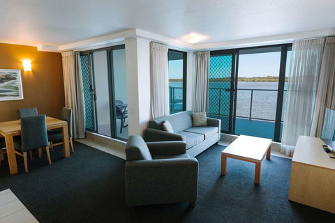 Ramada Hotel & Suites Ballina - Lismore Accommodation 9