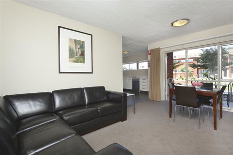 Forrest Hotel & Apartments - Lismore Accommodation 6