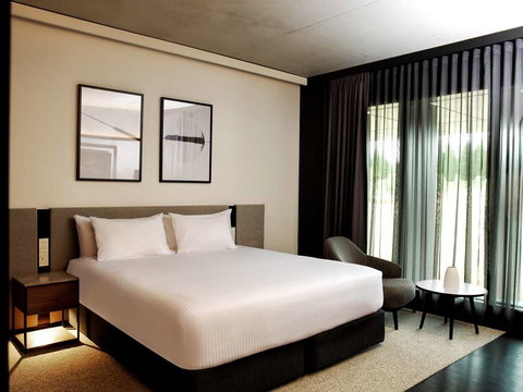 A By Adina Canberra - Lismore Accommodation 7