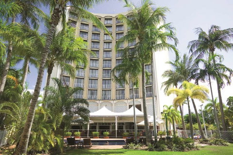 DoubleTree by Hilton Hotel Darwin - Lismore Accommodation 1