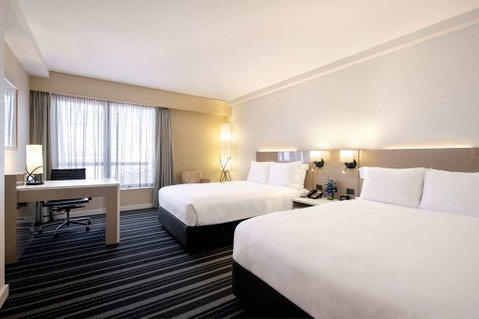 DoubleTree by Hilton Esplanade Darwin - Lismore Accommodation 3