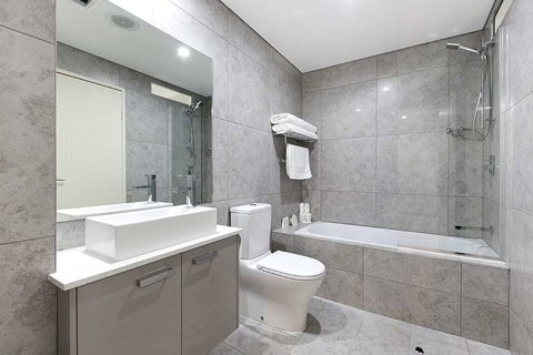 Argus Hotel Darwin - Lismore Accommodation 6