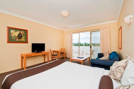 Nagambie Waterfront Motel - Lismore Accommodation 1