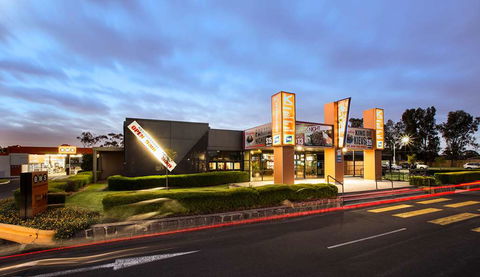 Nightcap At Keysborough Hotel - Lismore Accommodation 0