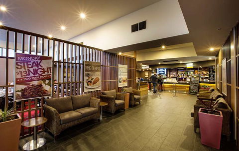 Nightcap At Keysborough Hotel - Lismore Accommodation 1