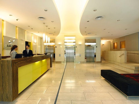 Oaks Embassy - Lismore Accommodation 1