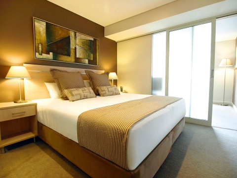 Oaks Embassy - Lismore Accommodation 2