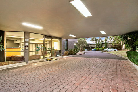 Knox International Hotel - Lismore Accommodation 0