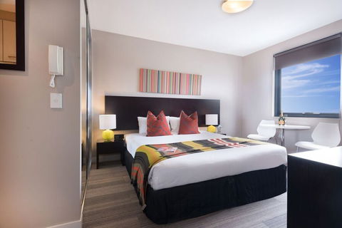 Quest Mascot - Lismore Accommodation 1