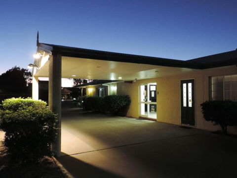 Outback Motel - Lismore Accommodation 0