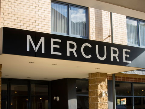 Mercure Sydney Manly Warringah - Lismore Accommodation 1