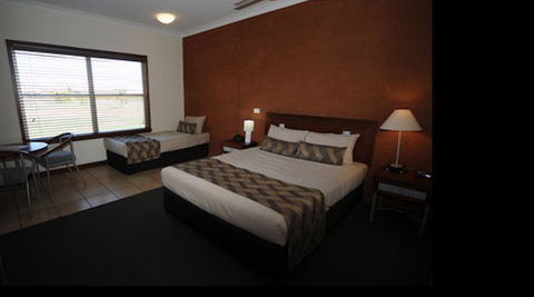 Gidgee Inn - Lismore Accommodation 4