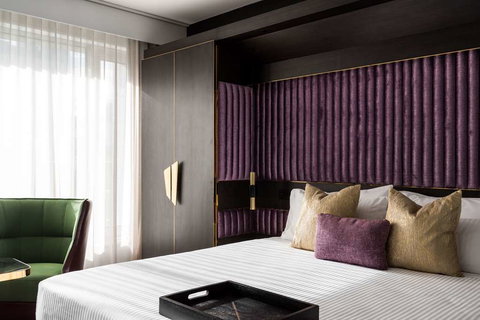 QT Perth - Lismore Accommodation 6