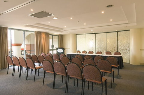 Oaks Calypso Plaza Resort - Lismore Accommodation 4