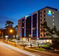 Holiday Inn Express Sydney Macquarie Pk - Lismore Accommodation