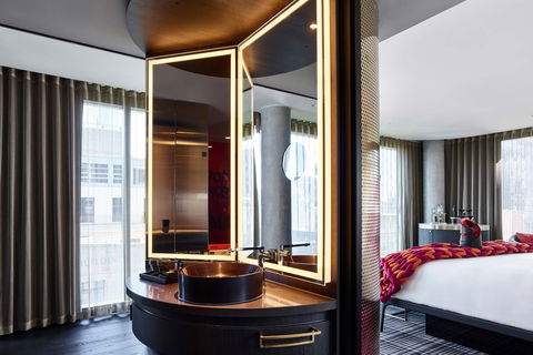 W Melbourne - Lismore Accommodation 1