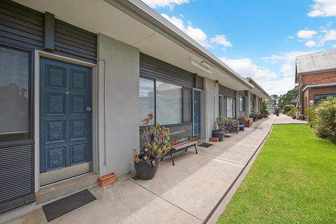 Hamilton Lakeside Motel - Lismore Accommodation 0
