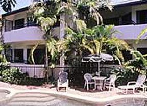 Half Moon Bay Resort - Lismore Accommodation 0