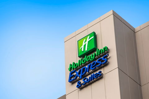 Holiday Inn Express/Stes Sunshine Coast - Lismore Accommodation 2