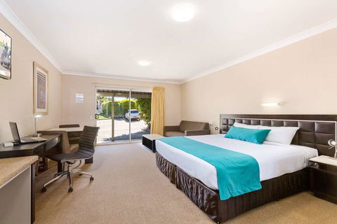 Comfort Inn North Brisbane - Lismore Accommodation 4