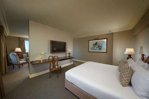 The Stamford Plaza Brisbane - Lismore Accommodation 12
