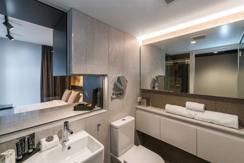 Kennigo Hotel Brisbane - Lismore Accommodation 6