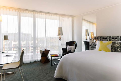 QT Canberra - Lismore Accommodation 4