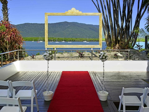 Pullman Reef Hotel Casino - Lismore Accommodation 1
