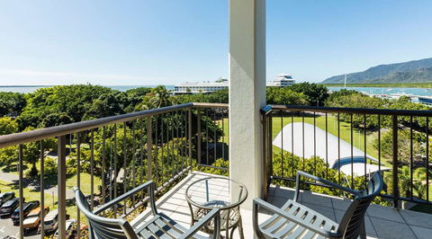 Pacific Hotel Cairns - Lismore Accommodation 10