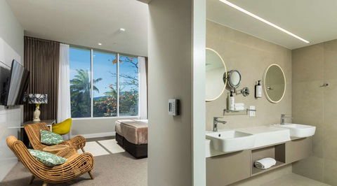 Pacific Hotel Cairns - Lismore Accommodation 12