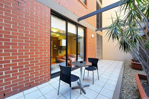 APX Apartments Darling Harbour - Lismore Accommodation 2