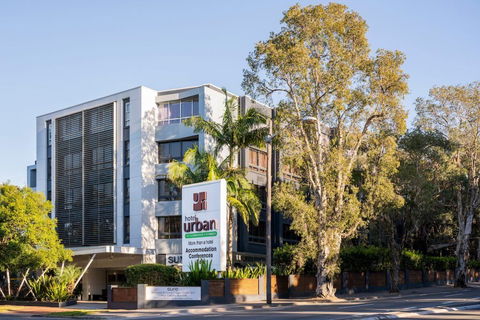 Hotel Urban St Leonards - Lismore Accommodation 1