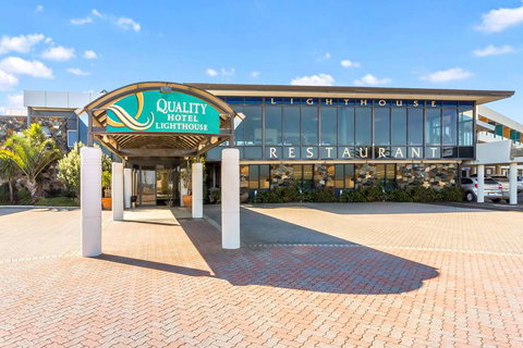 Quality Hotel Lighthouse - Lismore Accommodation 1