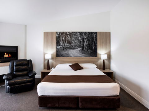 Mantra Bathurst - Lismore Accommodation 0