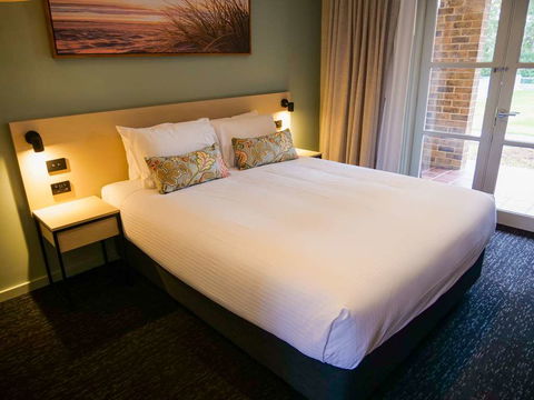 Nightcap At Hinterland Hotel - Lismore Accommodation 2