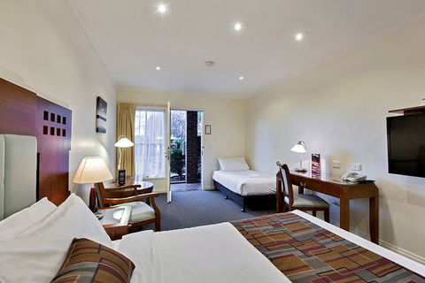 Best Western Plus The Buckingham Inn - Lismore Accommodation 1