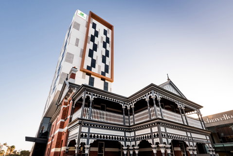 Holiday Inn West Perth - Lismore Accommodation 0