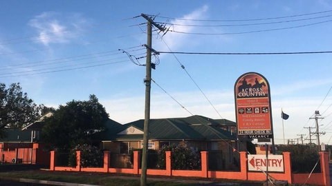 Across Country Motel & Svcd Apts - Lismore Accommodation 0