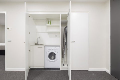 Avenue Hotel Canberra - Lismore Accommodation 26