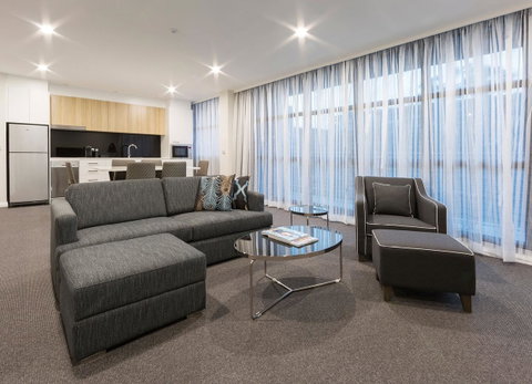 Avenue Hotel Canberra - Lismore Accommodation 8