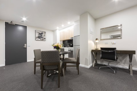 Avenue Hotel Canberra - Lismore Accommodation 31