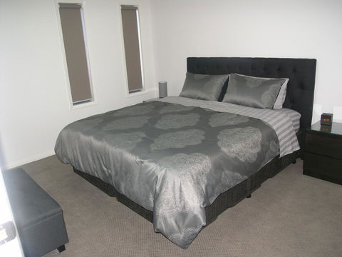 Kesh At Hudson Square - Lismore Accommodation 17