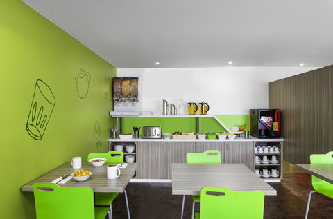 Ibis Budget Canberra - Lismore Accommodation 12