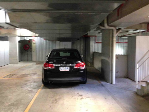 Spacious 1BR Stylish New Acton Apartment +Parking - Lismore Accommodation 10