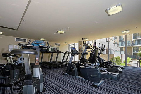 Spacious 1BR Stylish New Acton Apartment +Parking - Lismore Accommodation 19