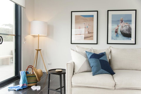 Mollymook Beachfront Penthouse 9 - Lismore Accommodation 8