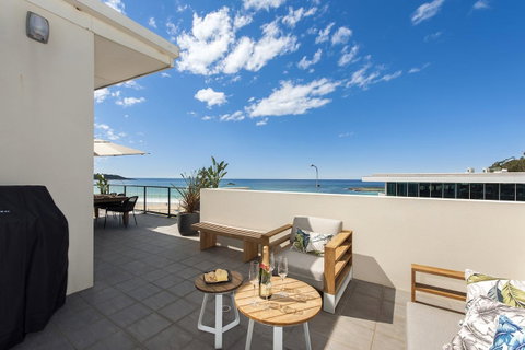 Mollymook Beachfront Penthouse 9 - Lismore Accommodation 9
