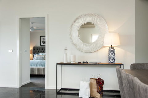 Mollymook Beachfront Penthouse 9 - Lismore Accommodation 10